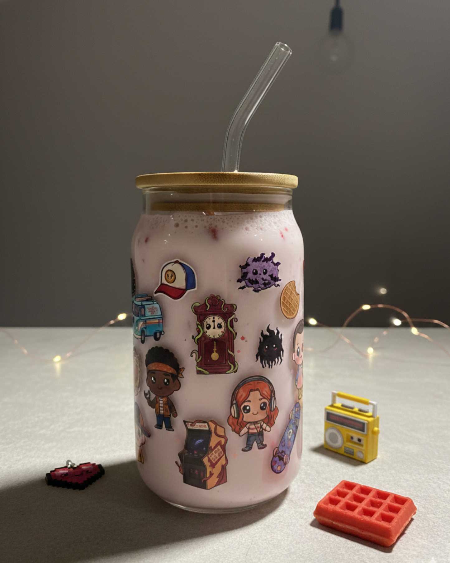 Upside Down - Glass Tumbler with Straw and Lid