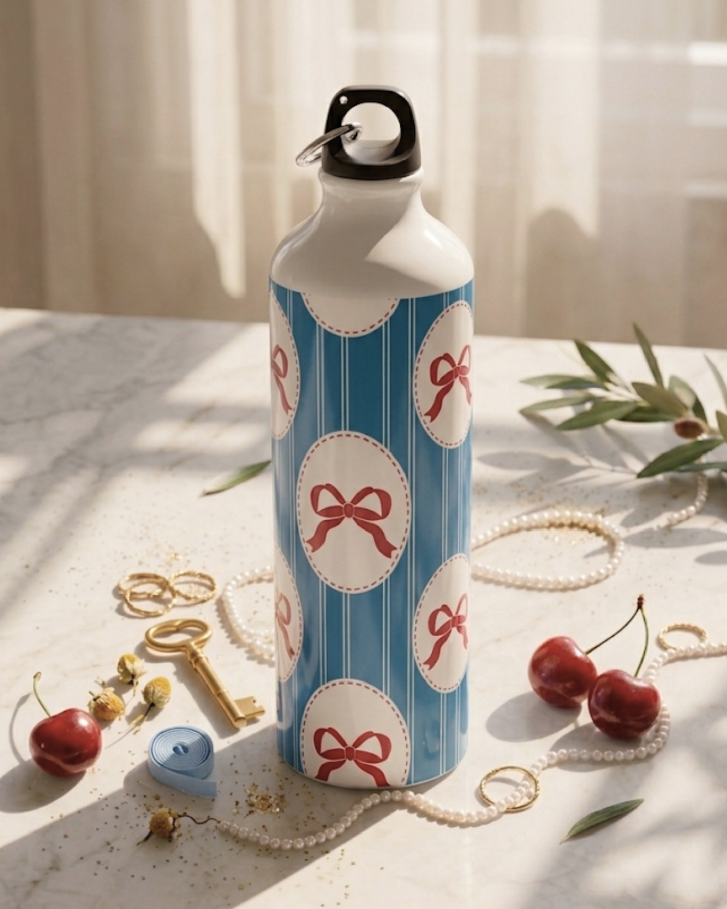 Stripe Me Pretty Sipper with Clip Cap